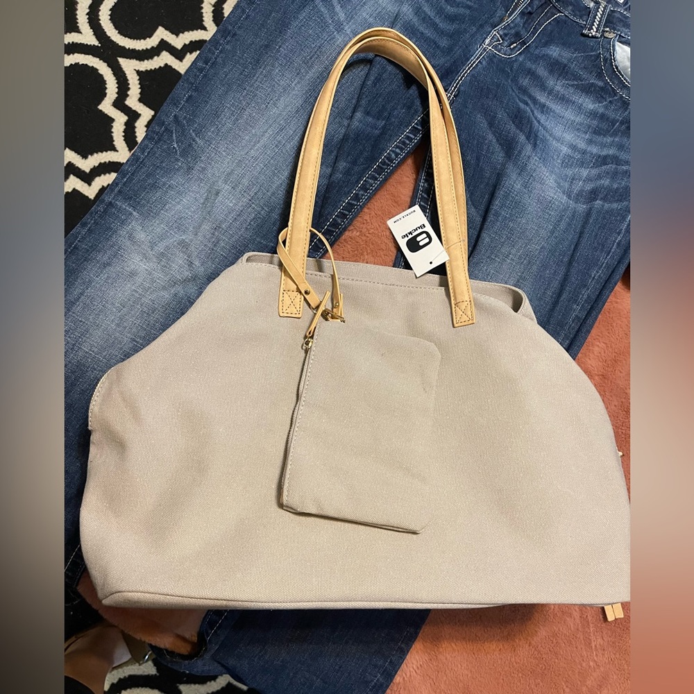 Antik Kraft Grey Tote Bag with wristlet from Buckle